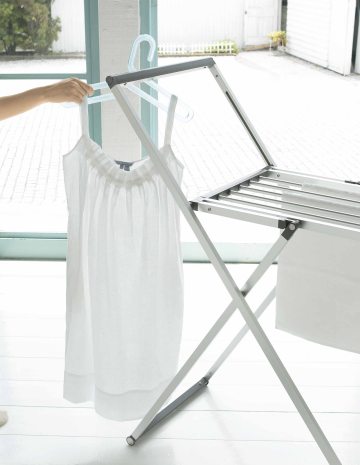 おしゃれで使い勝手も抜群 便利なバスタオルハンガー特集 スタイルコラム