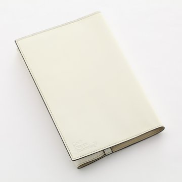 高級感漂うおしゃれなブックカバーで 大人読書 を楽しく スタイルコラム