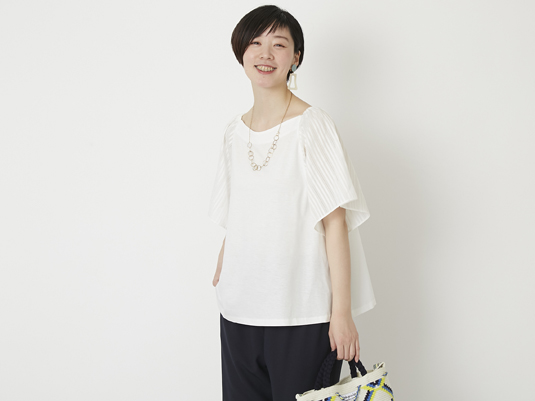 Kilka/洗えてシワになりにくい2WAYブラウス
