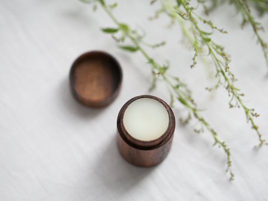 Naiad ビーワックスリップクリーム スタイルストア