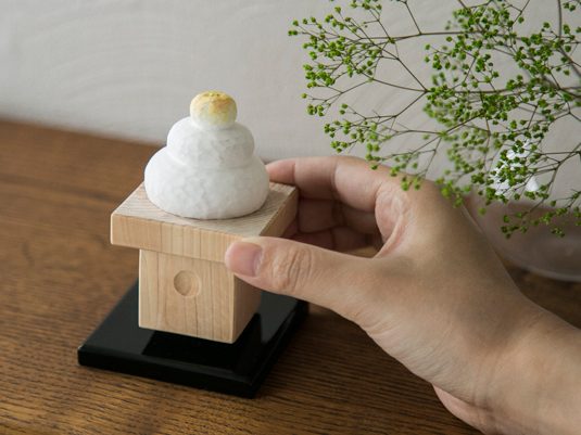 suzukikagamimochi_01