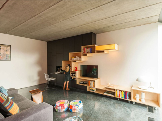 cube-eye-catching-wall-unit-1024x746